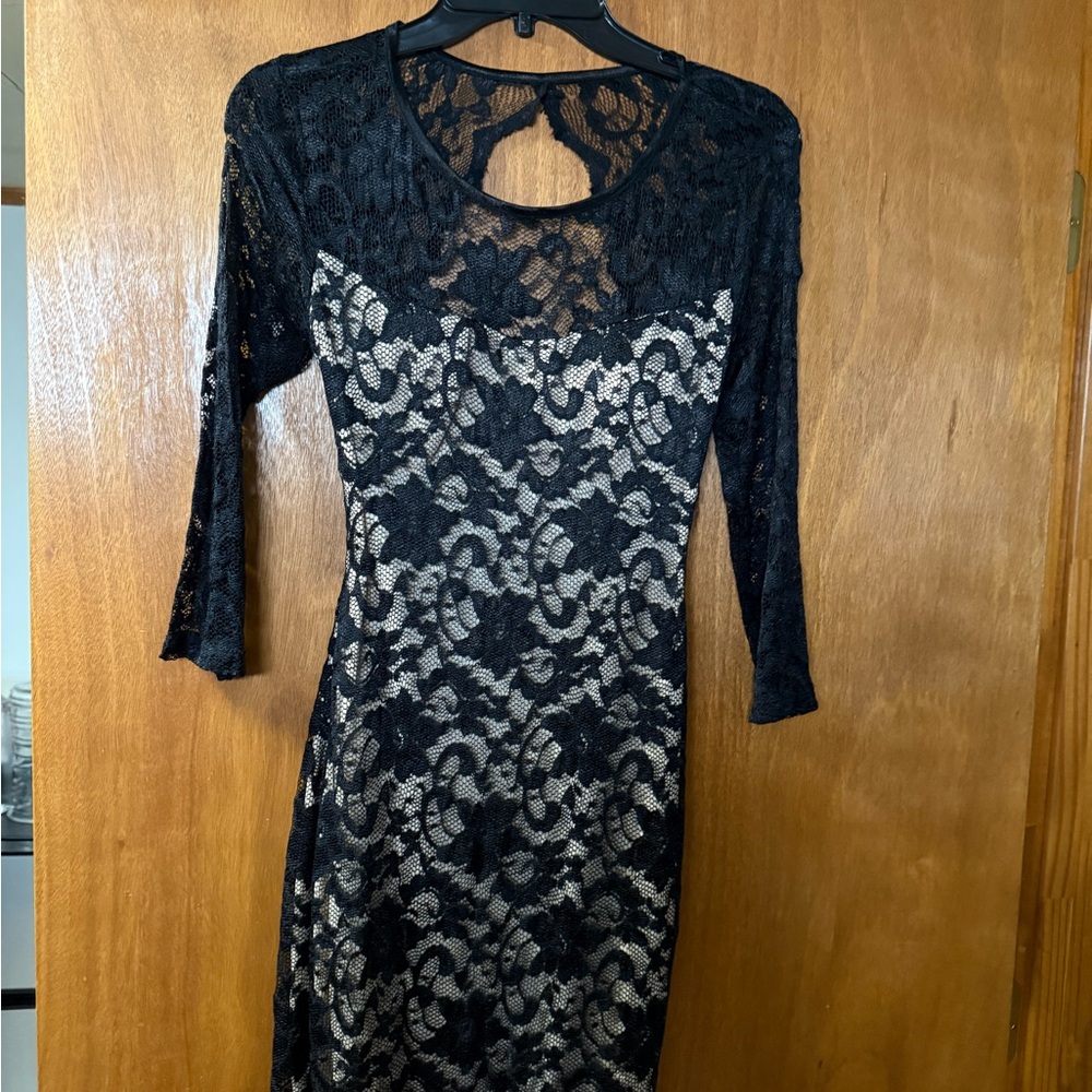 Emerald Sundae Black and Cream Lace Dress